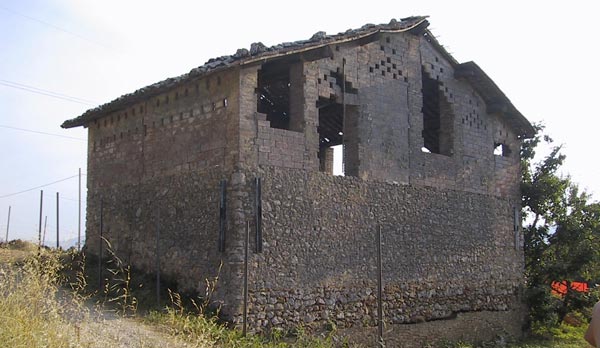 riconversione 
In residenza di un ex-annesso  
rurale
