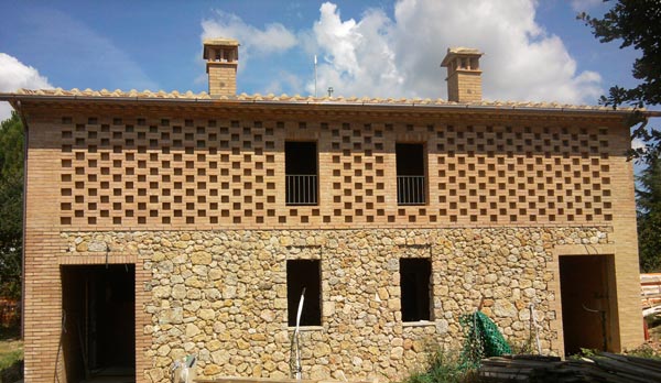 riconversione 
in residenza di un ex-annesso  
rurale in località Sparavicchio
