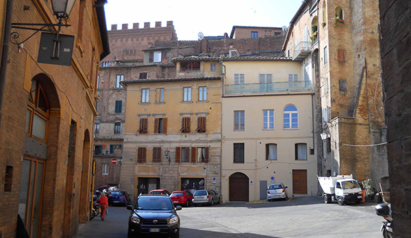 Riorganizzazione prospetto terrazza
Immobile in via Montanini 